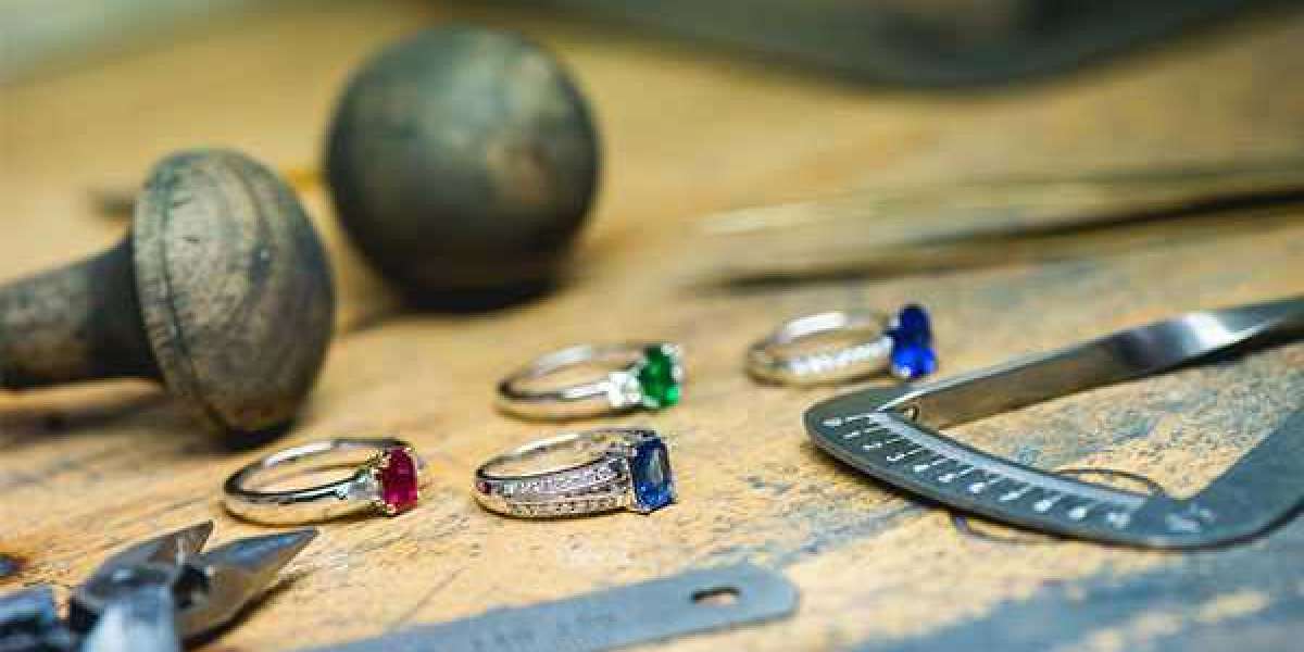 Bespoke Engagement Rings - Diamond Boutique