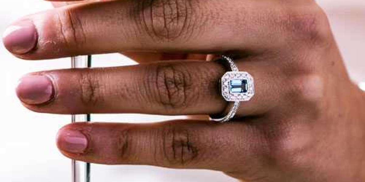 Aquamarine Rings - Diamond Boutique