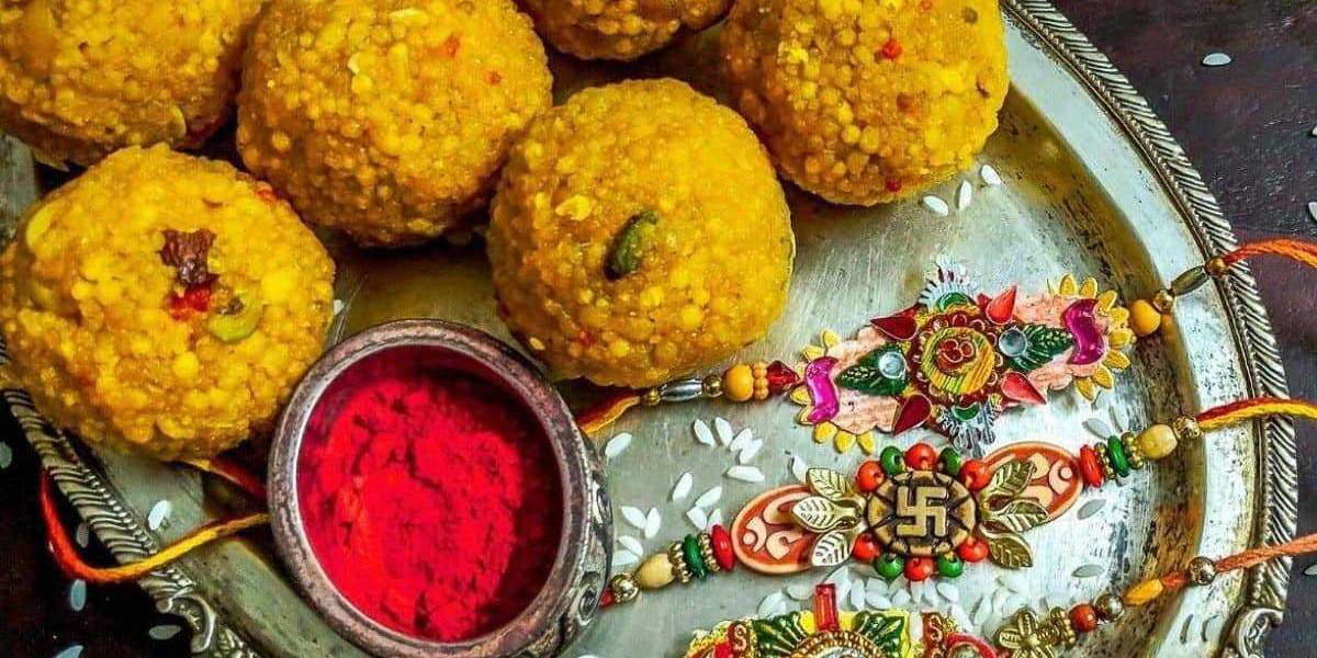 Rakhi with Sweets Online | Send Rakhi Sweet Hamper to India